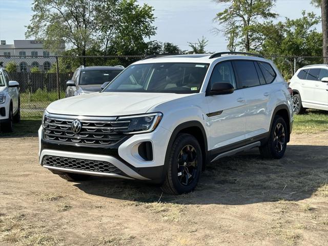 new 2024 Volkswagen Atlas car, priced at $44,098