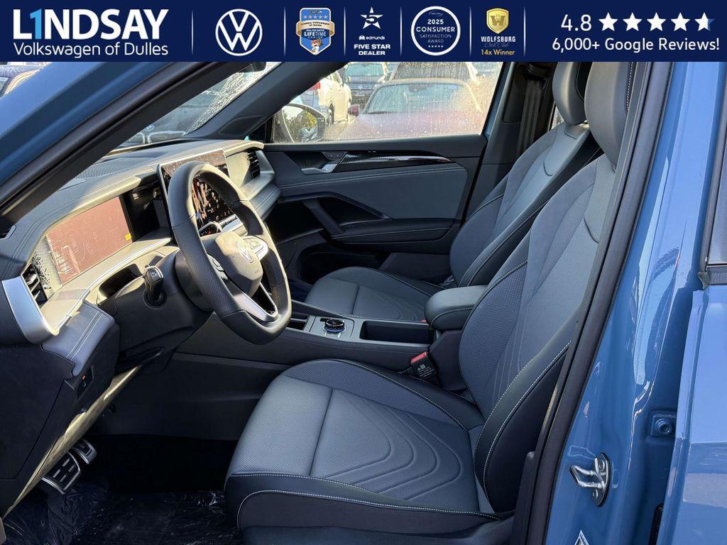 new 2025 Volkswagen Tiguan car, priced at $33,515