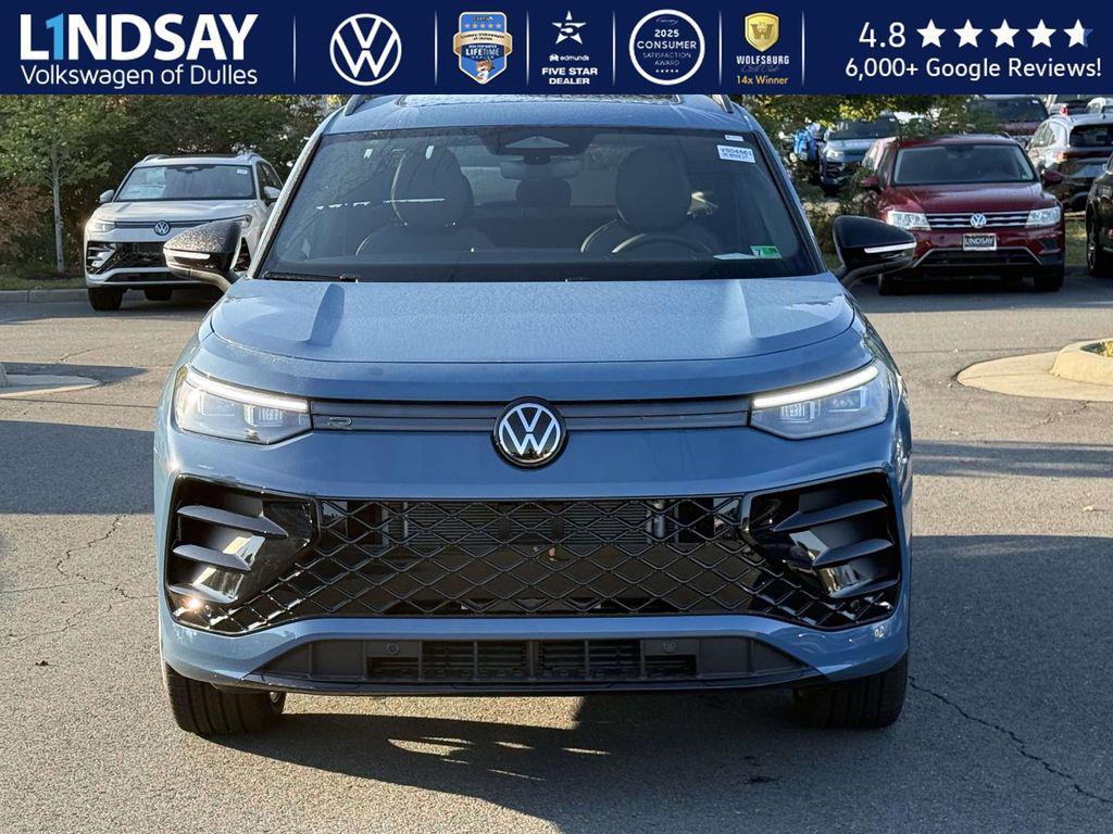 new 2025 Volkswagen Tiguan car, priced at $33,515