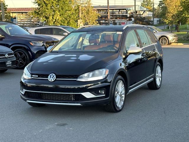 used 2019 Volkswagen Golf Alltrack car, priced at $24,577