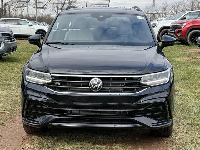 new 2024 Volkswagen Tiguan car, priced at $33,074