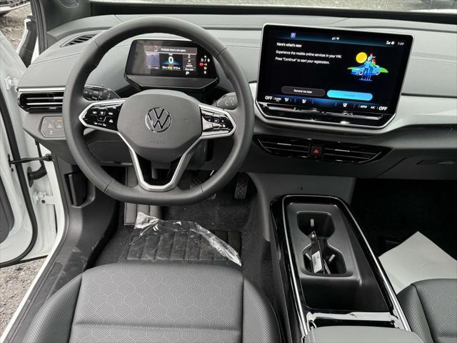 new 2025 Volkswagen ID.4 car, priced at $46,007
