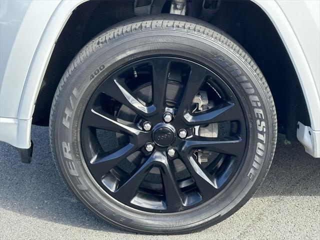 used 2019 Jeep Grand Cherokee car, priced at $21,777