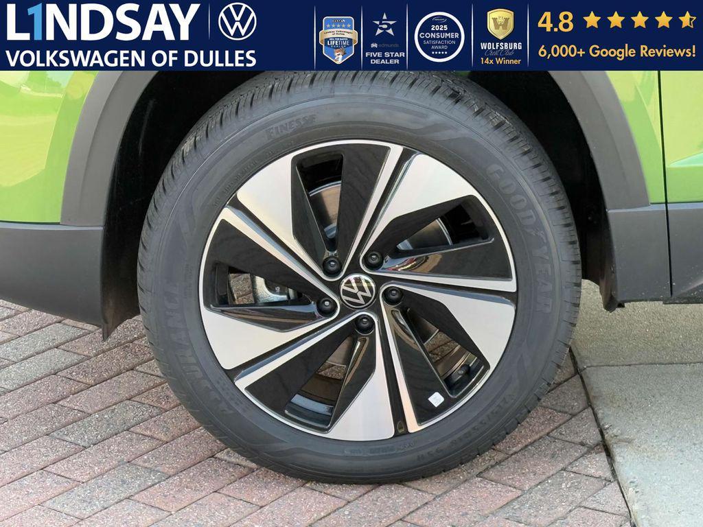 new 2025 Volkswagen Taos car, priced at $31,907