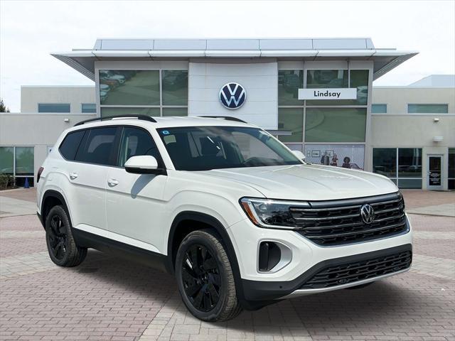 new 2024 Volkswagen Atlas car, priced at $42,220