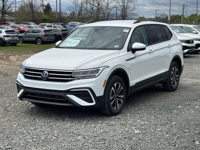 new 2024 Volkswagen Tiguan car, priced at $27,939