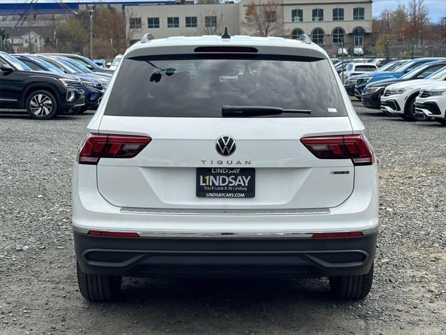 new 2024 Volkswagen Tiguan car, priced at $27,939