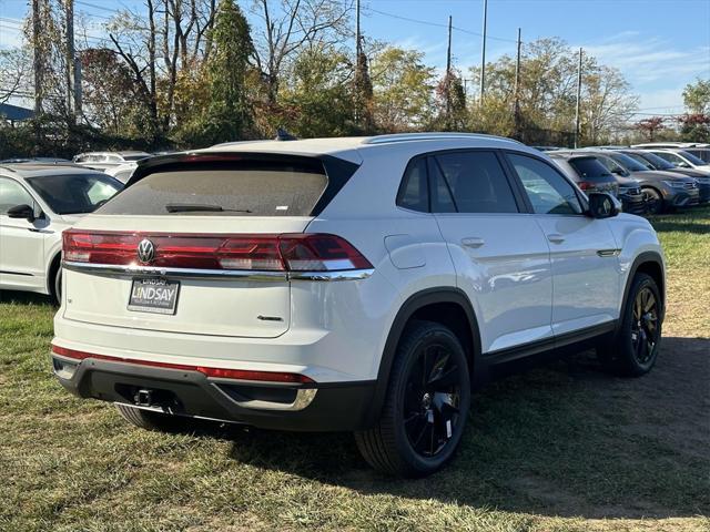 new 2024 Volkswagen Atlas Cross Sport car, priced at $40,606