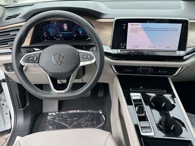 new 2024 Volkswagen Atlas car, priced at $42,100