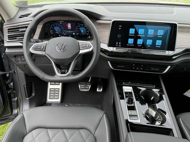 new 2025 Volkswagen Atlas car, priced at $51,526