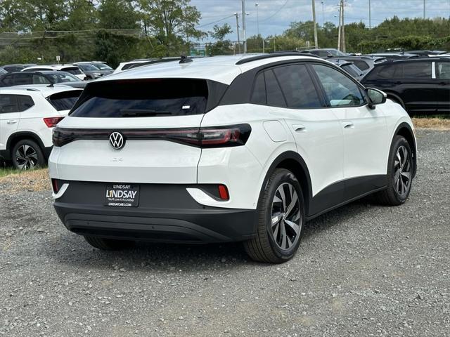 new 2024 Volkswagen ID.4 car, priced at $35,133