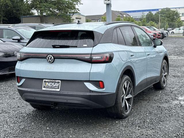 new 2025 Volkswagen ID.4 car, priced at $49,347