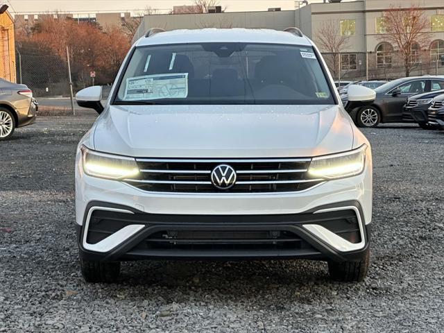 new 2024 Volkswagen Tiguan car, priced at $29,622
