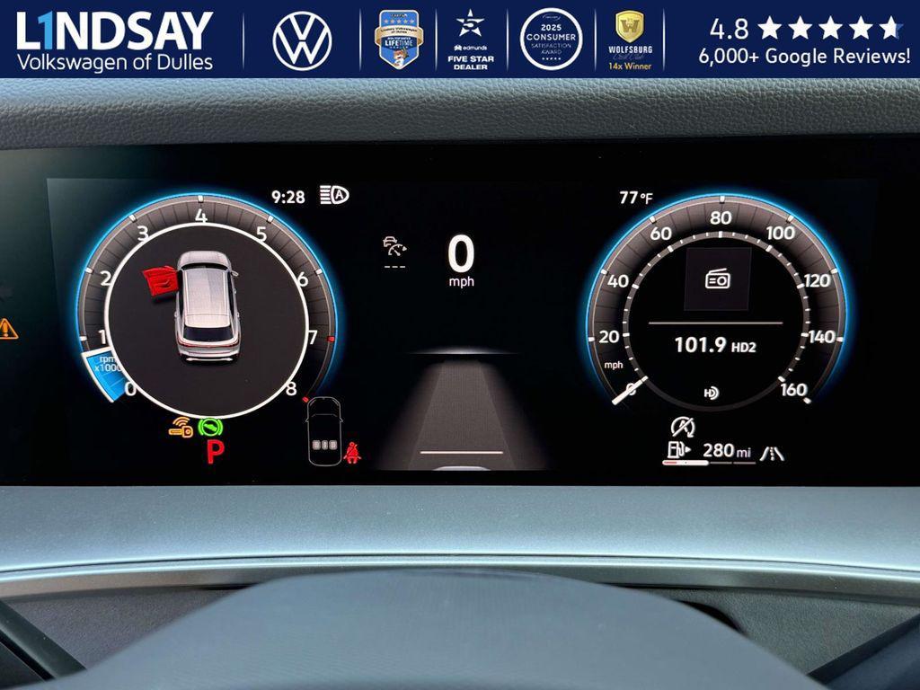 new 2025 Volkswagen Tiguan car, priced at $33,668