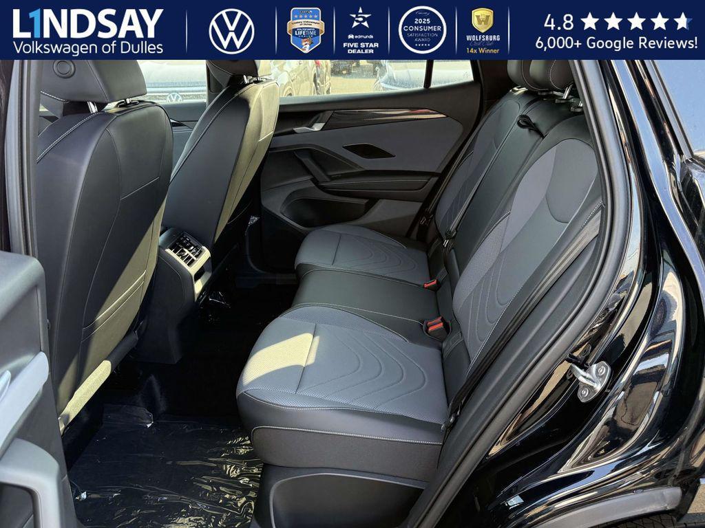 new 2025 Volkswagen Tiguan car, priced at $33,668
