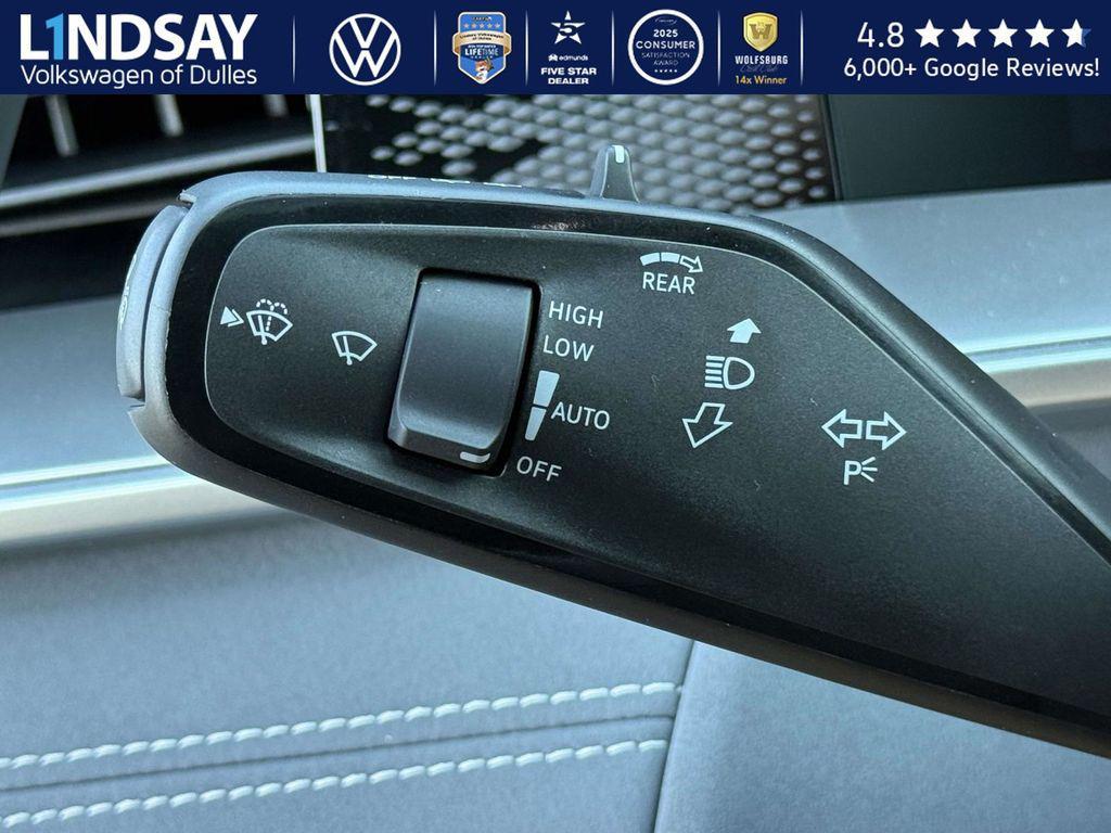 new 2025 Volkswagen Tiguan car, priced at $33,668