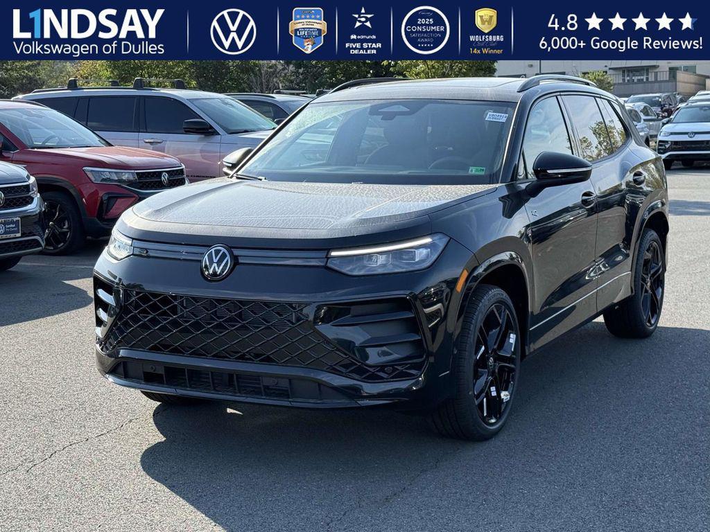 new 2025 Volkswagen Tiguan car, priced at $33,668