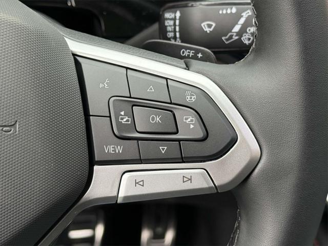 new 2025 Volkswagen Atlas car, priced at $46,882