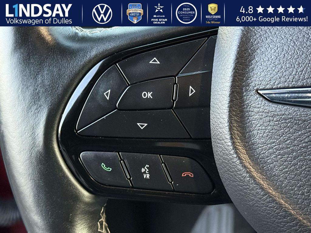 used 2018 Chrysler Pacifica car, priced at $15,555