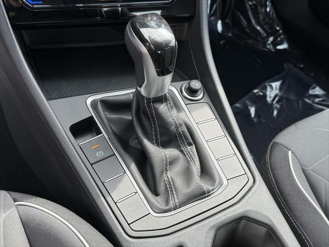 new 2025 Volkswagen Jetta car, priced at $24,621
