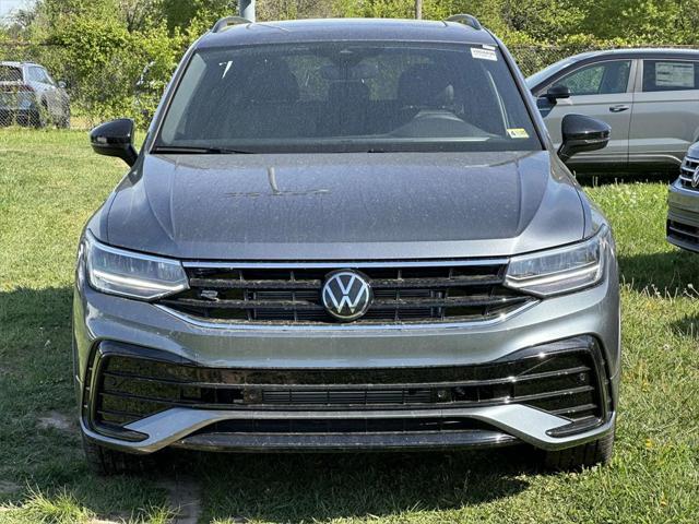 new 2024 Volkswagen Tiguan car, priced at $33,074