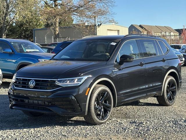 new 2024 Volkswagen Tiguan car, priced at $33,074