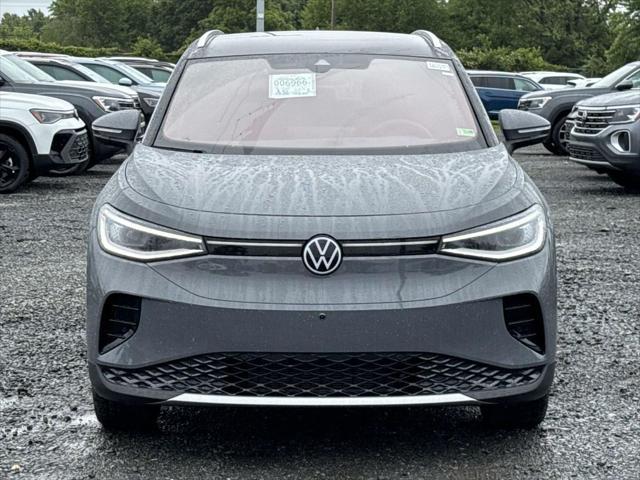 new 2025 Volkswagen ID.4 car, priced at $52,443