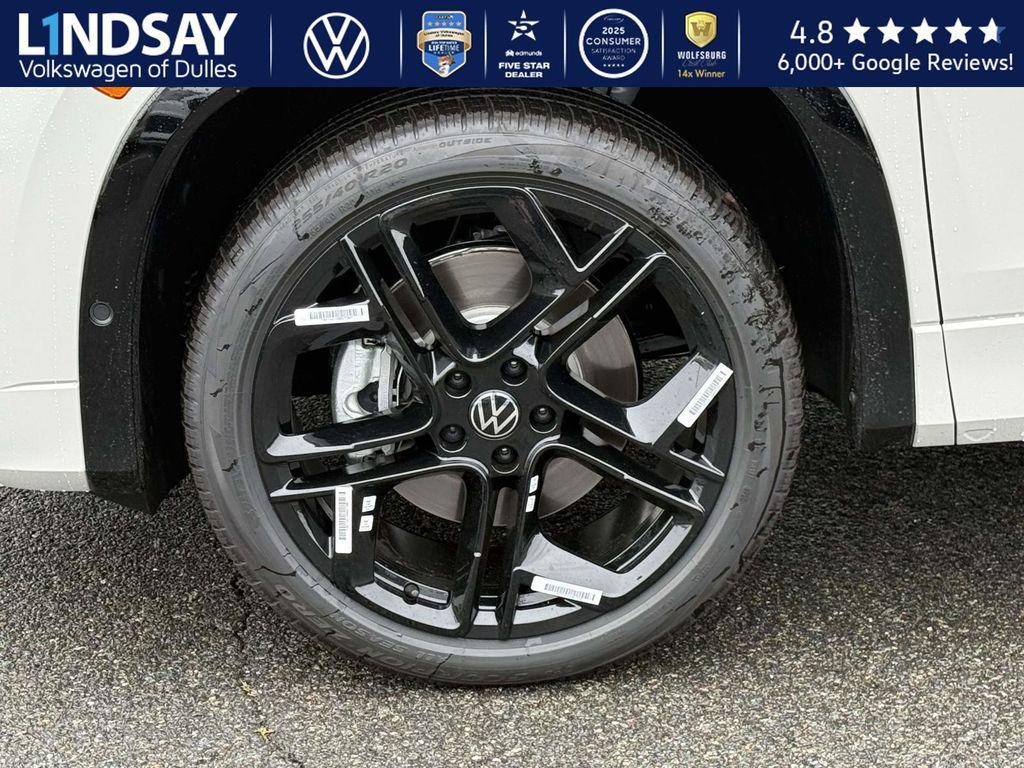 new 2025 Volkswagen Tiguan car, priced at $36,807