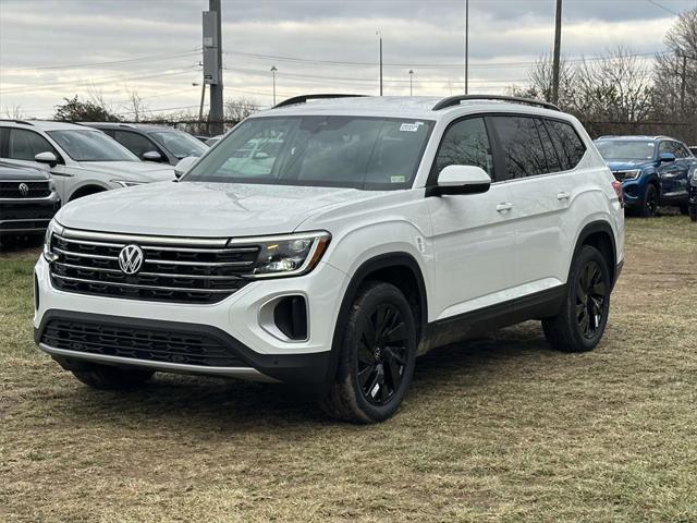 new 2024 Volkswagen Atlas car, priced at $38,720