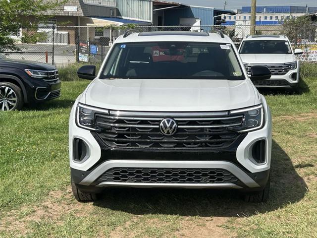 new 2024 Volkswagen Atlas car, priced at $48,008