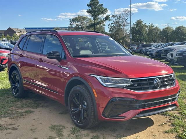 new 2024 Volkswagen Tiguan car, priced at $33,469