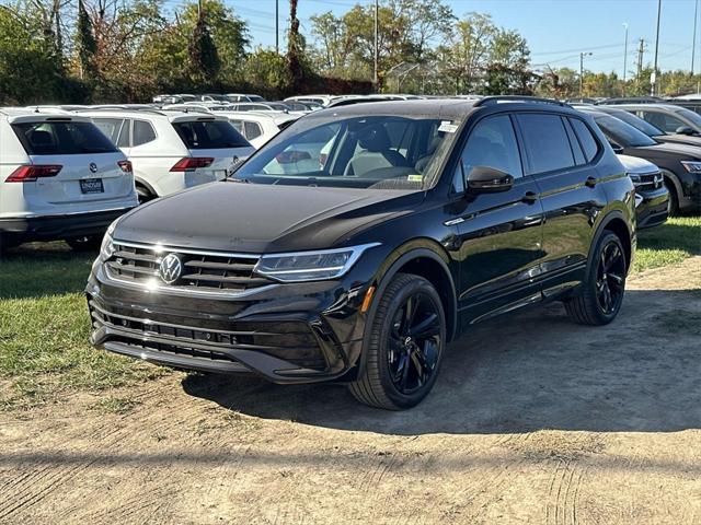 new 2024 Volkswagen Tiguan car, priced at $33,074