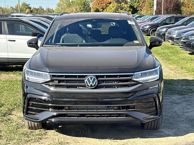 new 2024 Volkswagen Tiguan car, priced at $33,074