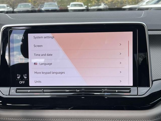 new 2025 Volkswagen Atlas car, priced at $45,048