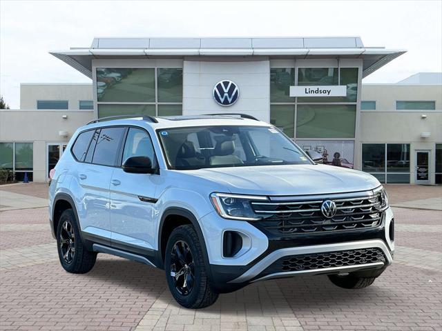 new 2024 Volkswagen Atlas car, priced at $48,008