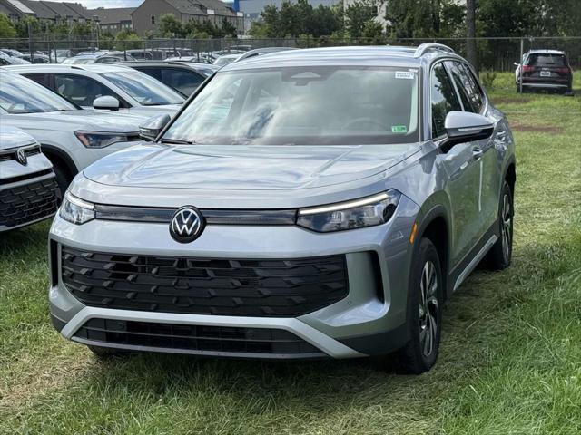 new 2025 Volkswagen Tiguan car, priced at $31,059