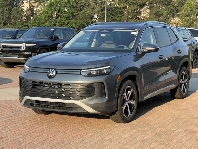 new 2025 Volkswagen Tiguan car, priced at $32,317
