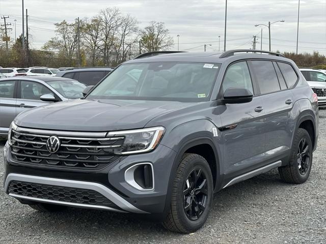 new 2025 Volkswagen Atlas car, priced at $45,358