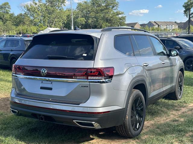 new 2024 Volkswagen Atlas car, priced at $42,220