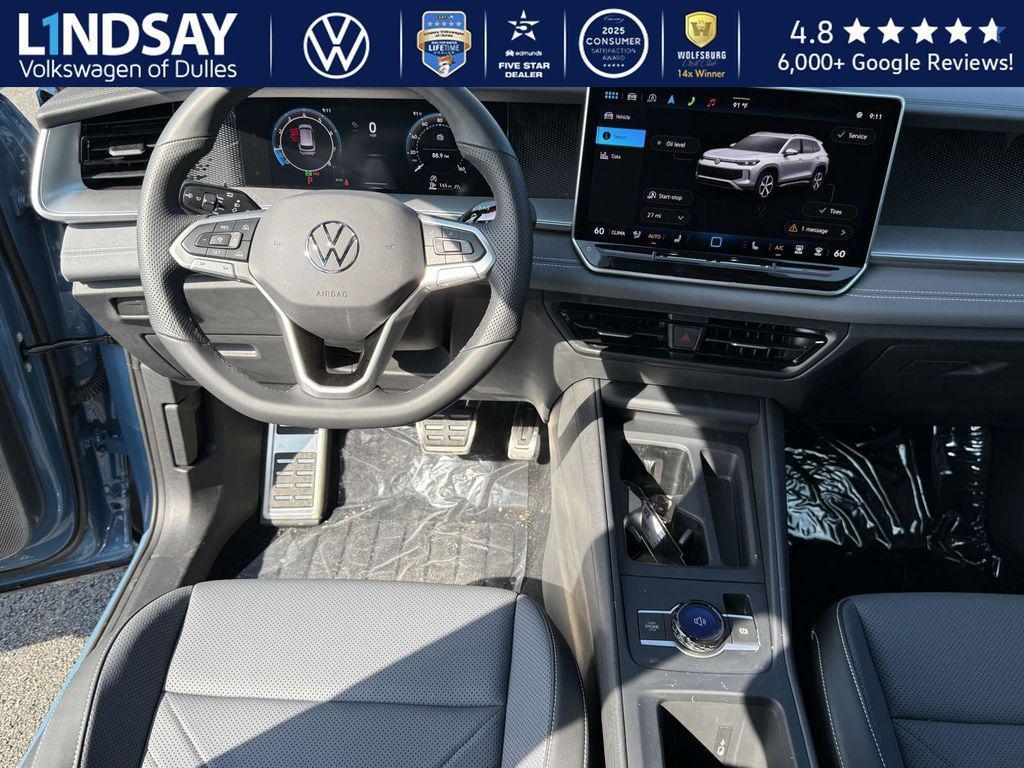 new 2025 Volkswagen Tiguan car, priced at $36,895