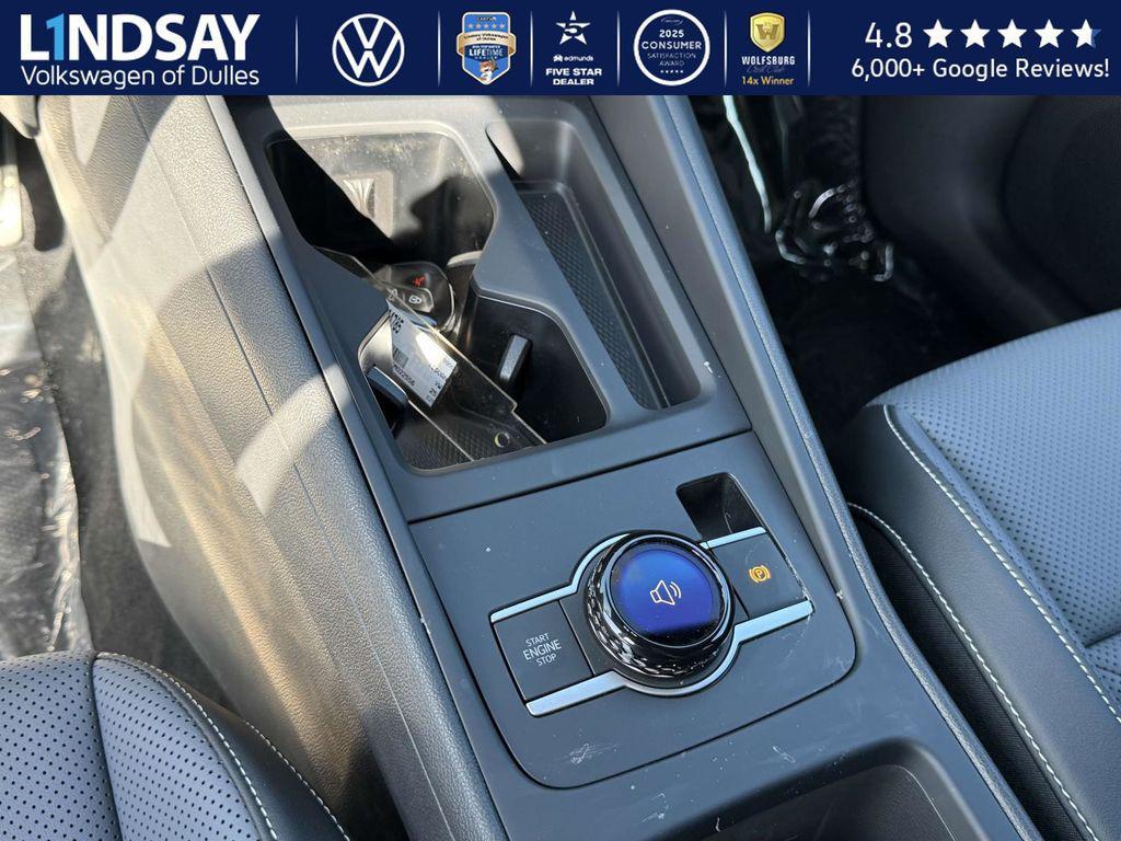new 2025 Volkswagen Tiguan car, priced at $36,895