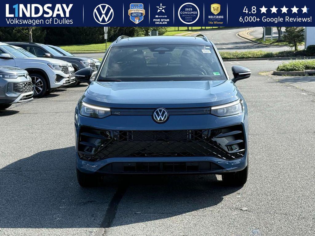 new 2025 Volkswagen Tiguan car, priced at $36,895