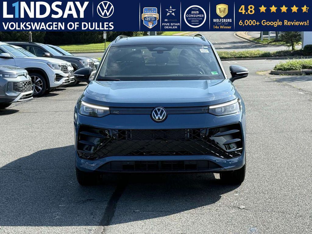 new 2025 Volkswagen Tiguan car, priced at $36,895