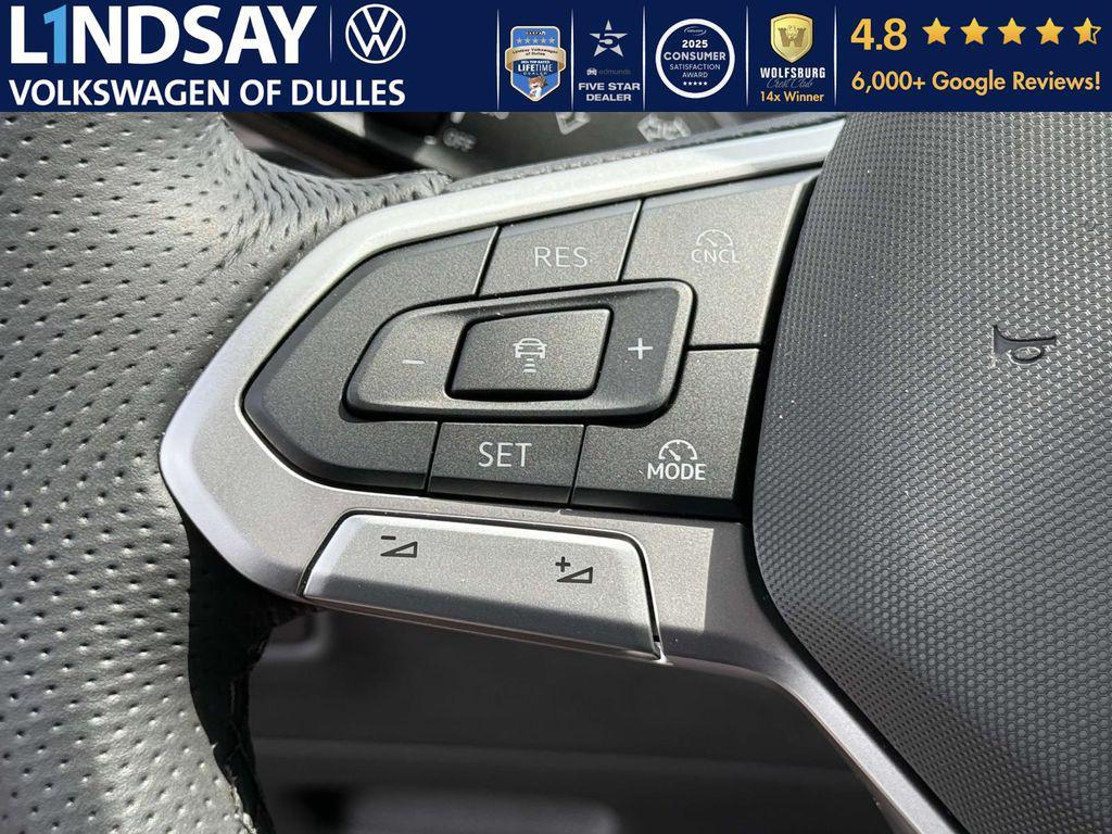 new 2025 Volkswagen Tiguan car, priced at $36,078