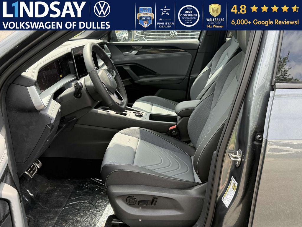 new 2025 Volkswagen Tiguan car, priced at $36,078