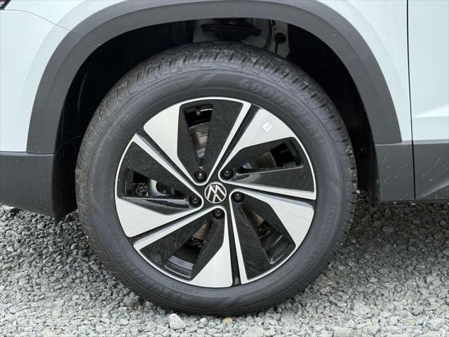 new 2025 Volkswagen Taos car, priced at $31,486