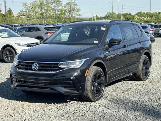 new 2024 Volkswagen Tiguan car, priced at $34,593