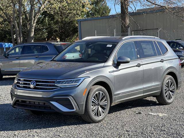 new 2024 Volkswagen Tiguan car, priced at $30,816