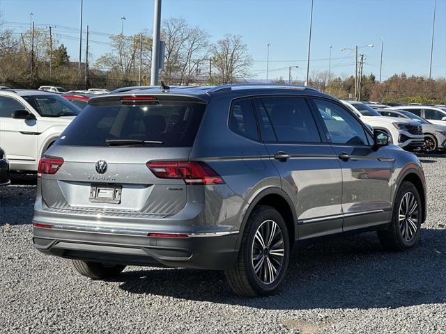 new 2024 Volkswagen Tiguan car, priced at $30,816