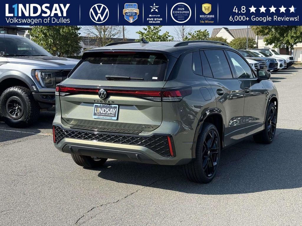 new 2025 Volkswagen Tiguan car, priced at $37,621